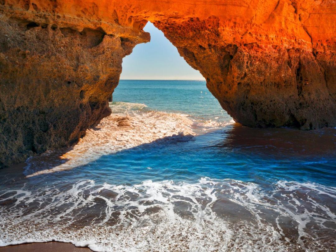 Praia Da Rocha By Ricardo Portimão Buitenkant foto