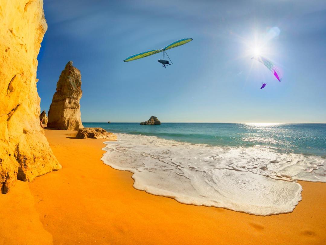 Praia Da Rocha By Ricardo Portimão Buitenkant foto
