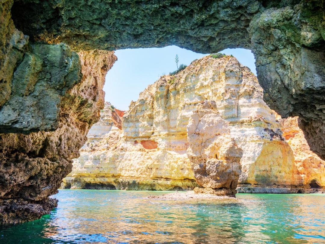 Praia Da Rocha By Ricardo Portimão Buitenkant foto